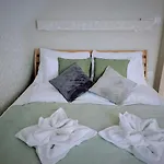 Case de vacanță Szoemoerce Vendeghaz