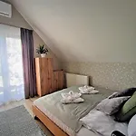 Szoemoerce Vendeghaz 펜션