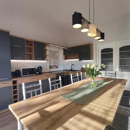 Szoemoerce Vendeghaz Holiday home Balatonfured
