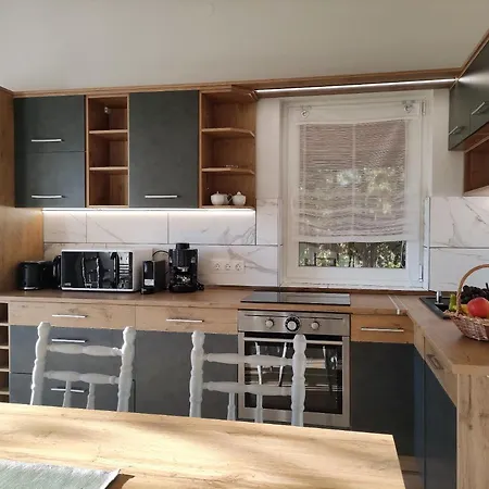 Szoemoerce Vendeghaz Holiday home