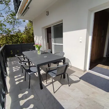 Szoemoerce Vendeghaz Holiday home Balatonfured